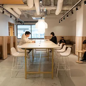  호스텔 Hotel Plus Hostel Sapporo